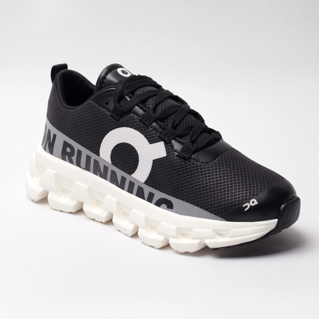 ON CLOUD RUNNING AA NEGRO